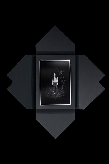 La galerie Temple expose deux nouvelles pièces d’Antoine D’Agata