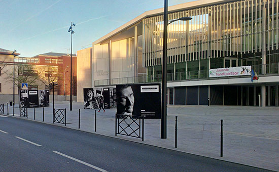 Installation en grand format pour la mairie de Courbevoie