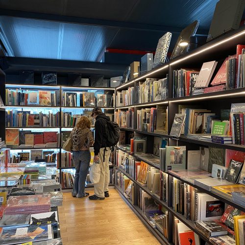 La librairie La Comète au Quai de la Photo